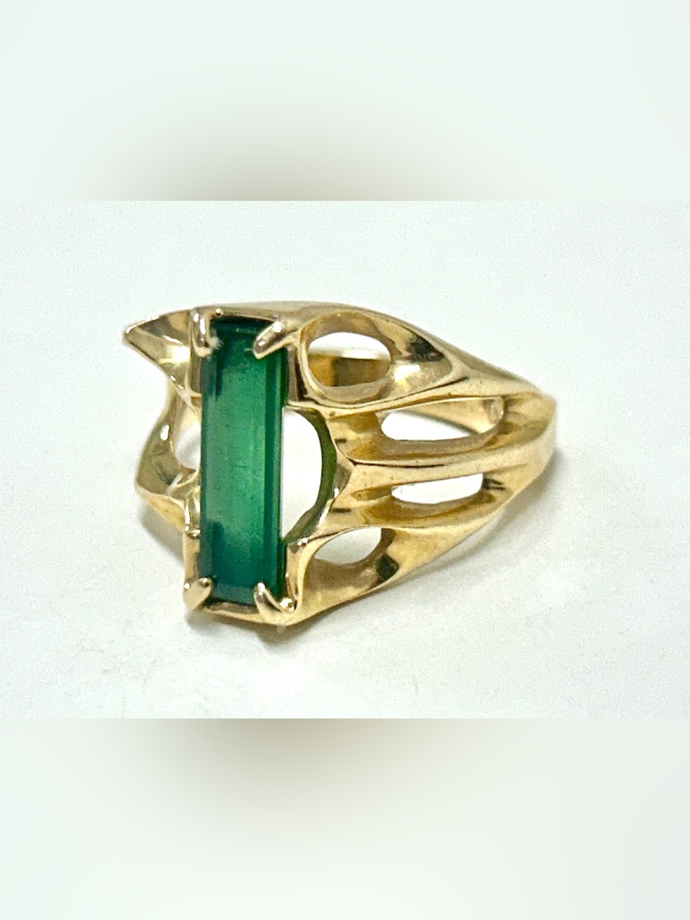 Vintage Solid Open Work 14 Karat Gold Emerald Ring